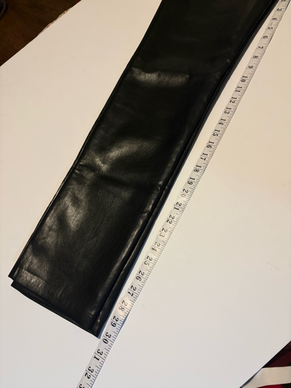 Wilfred Women’s Black Faux Leather, high rise straight leg pants Sz 4, like new! - Picture 9 of 11